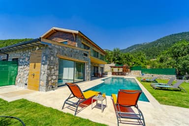 Villa Harika Korunaklı Havuz 29