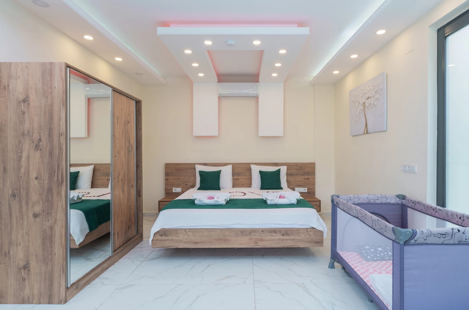 Villa Elena 1 Korunaklı Havuz 12