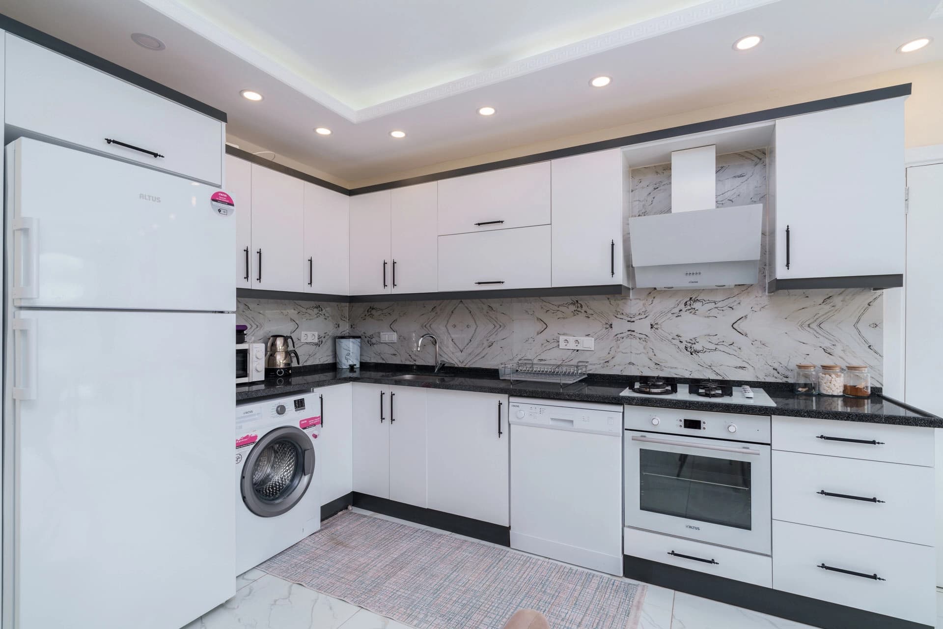 Villa Elena 1 Korunaklı Havuz 46