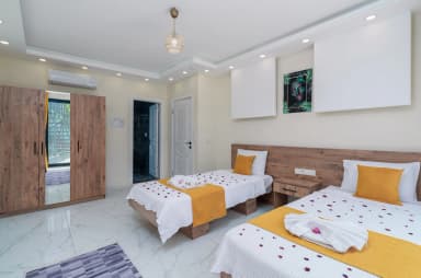Villa Elena 1 Korunaklı Havuz 20