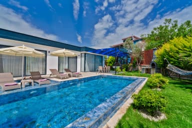 Villa Elena 1 Korunaklı Havuz 44