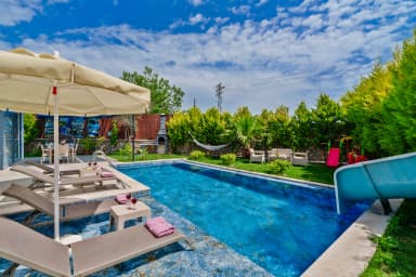 Villa Elena 1 Korunaklı Havuz 58