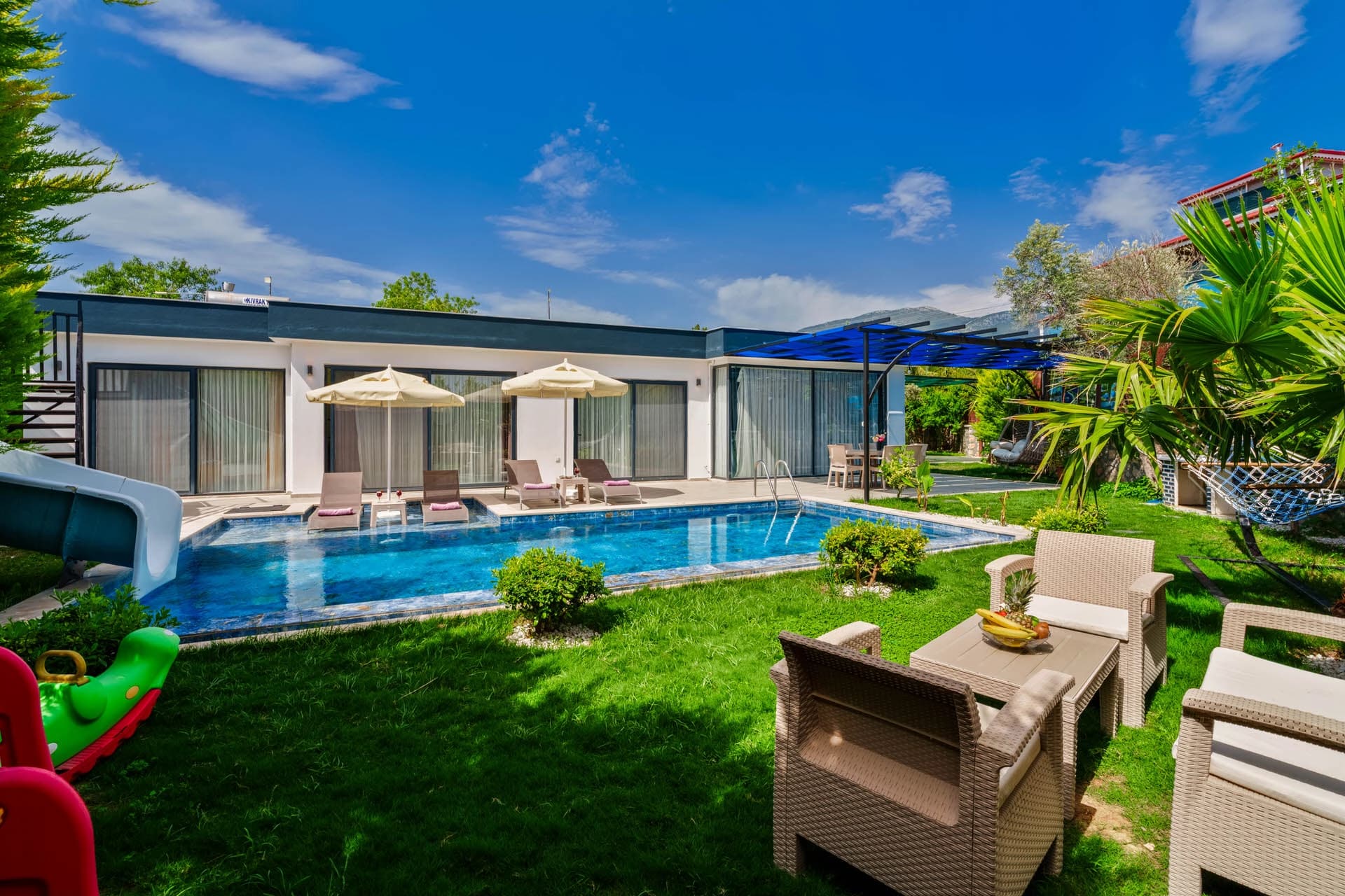 Villa Elena 1 Korunaklı Havuz 38