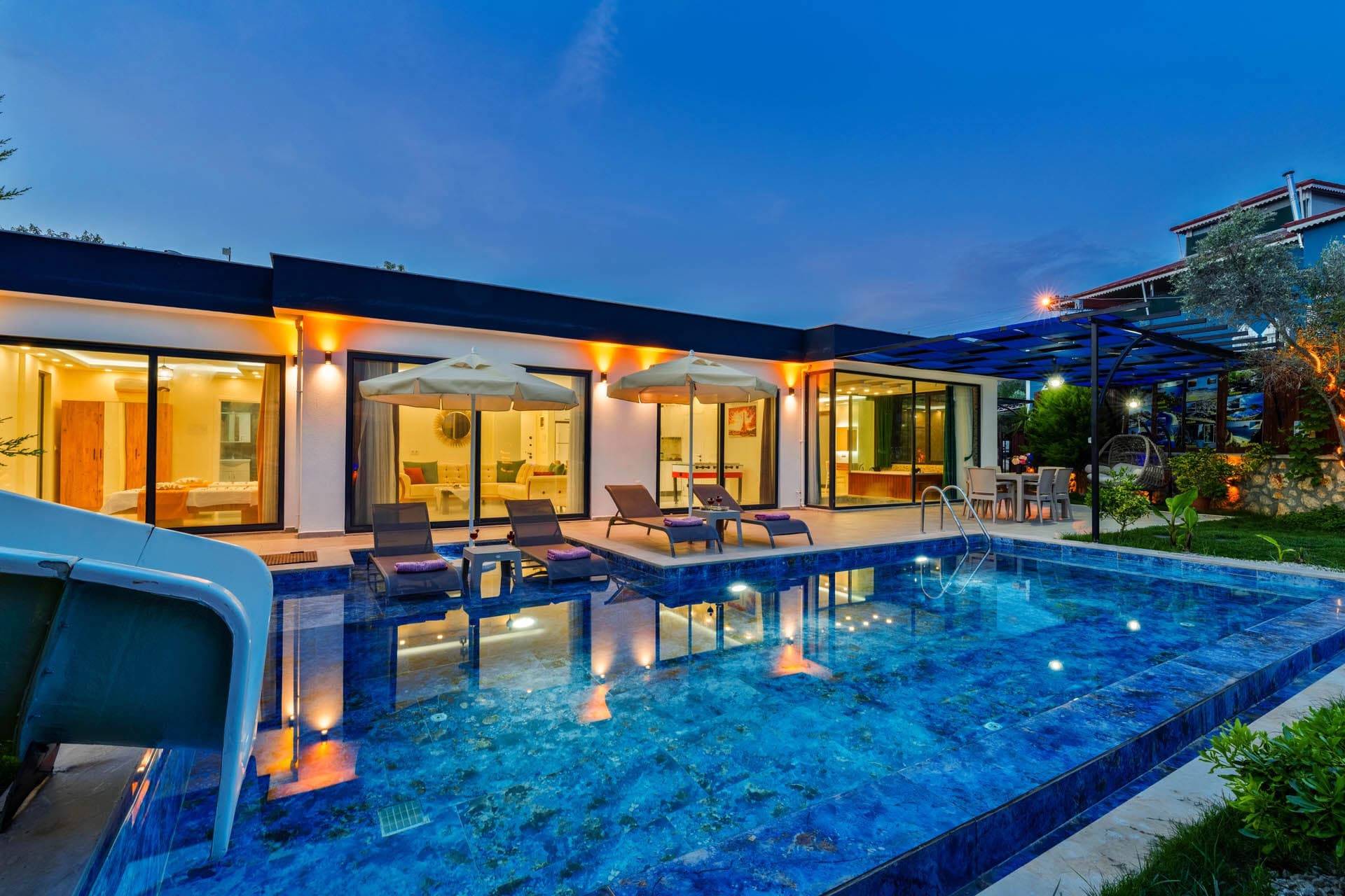 Villa Elena 1 Korunaklı Havuz 80