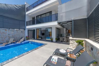 Villa Zumak İstanbul Korunaklı Havuz 51