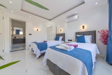 Villa Zumak İstanbul Korunaklı Havuz 19