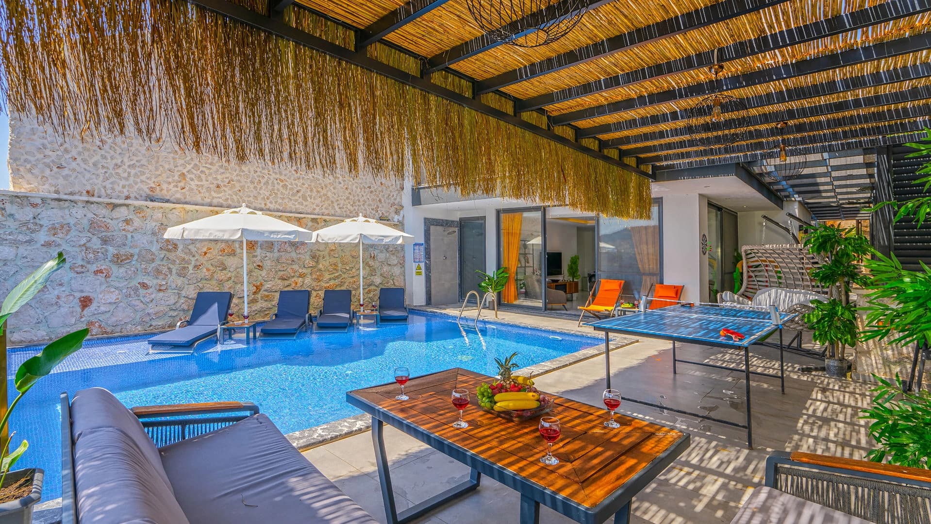 Villa Zumak İstanbul Korunaklı Havuz 51