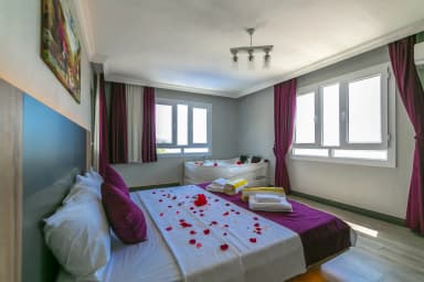 Villa Vivaldi Korunaklı Havuz 80