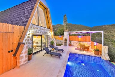 Villa Mavi Ay Korunaklı Havuz 52