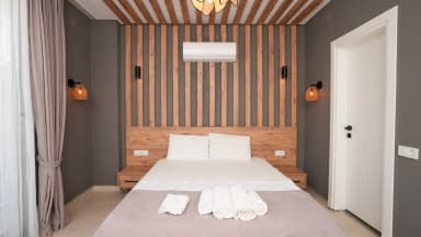 Villa Luvi Korunaklı Havuz 49