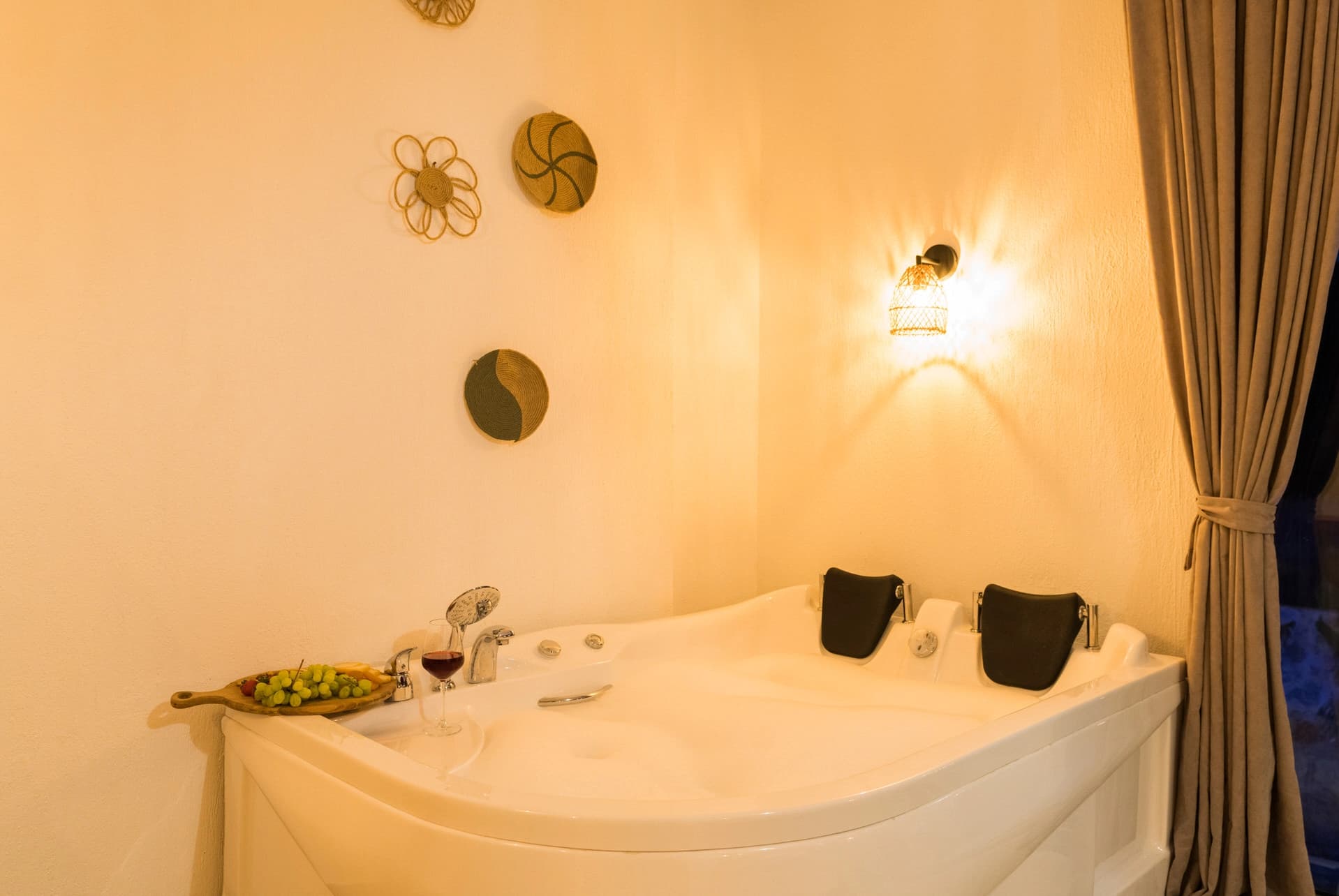 Villa Luvi Korunaklı Havuz 85
