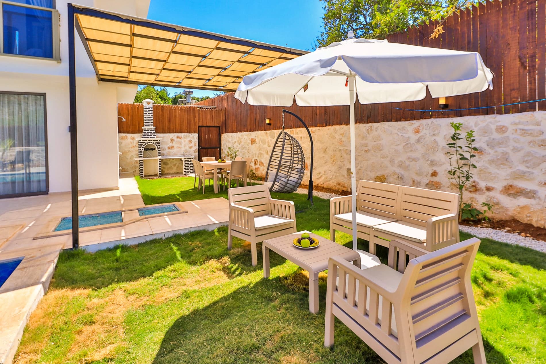 Villa Luvi Korunaklı Havuz 69