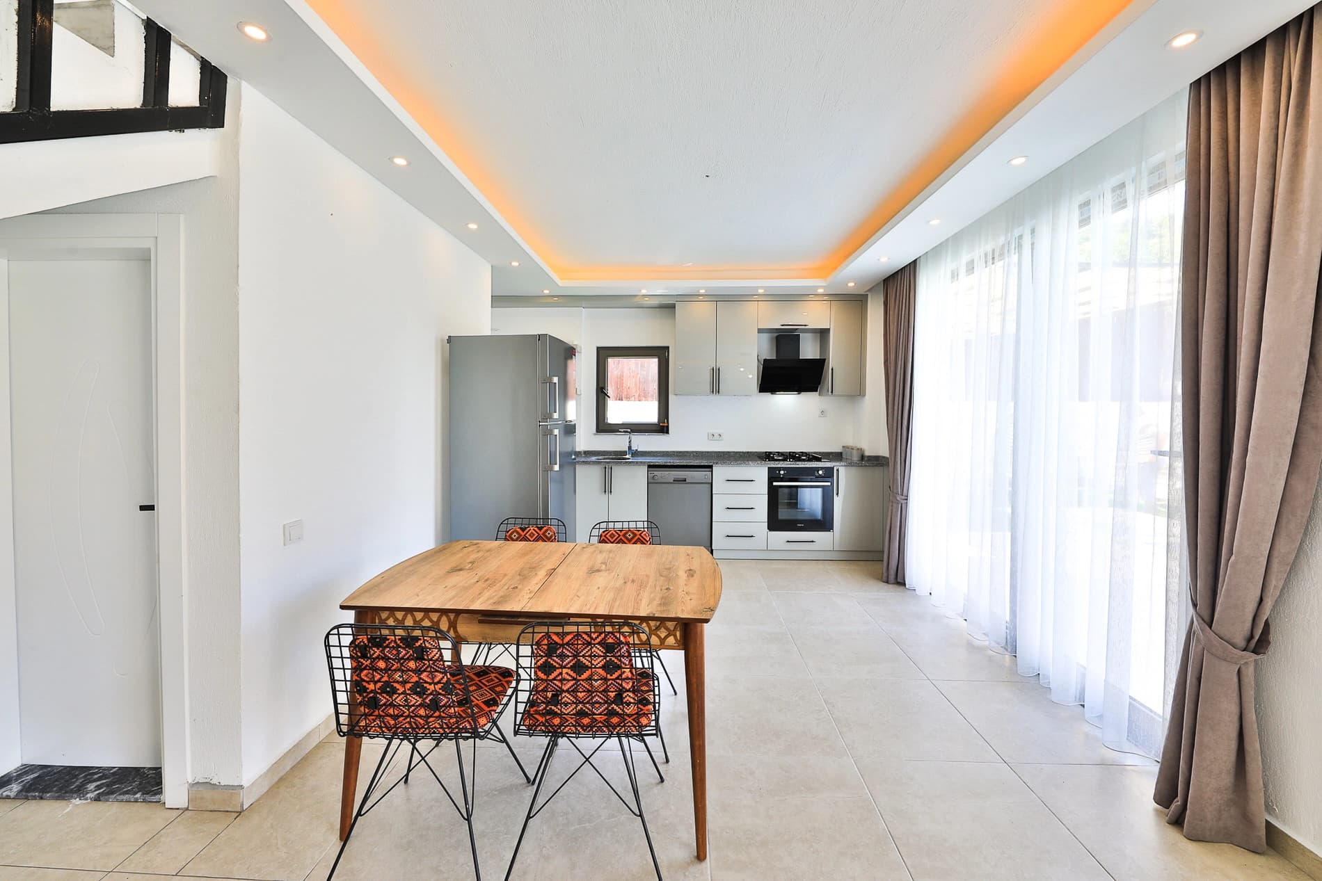 Villa Luvi Korunaklı Havuz 49