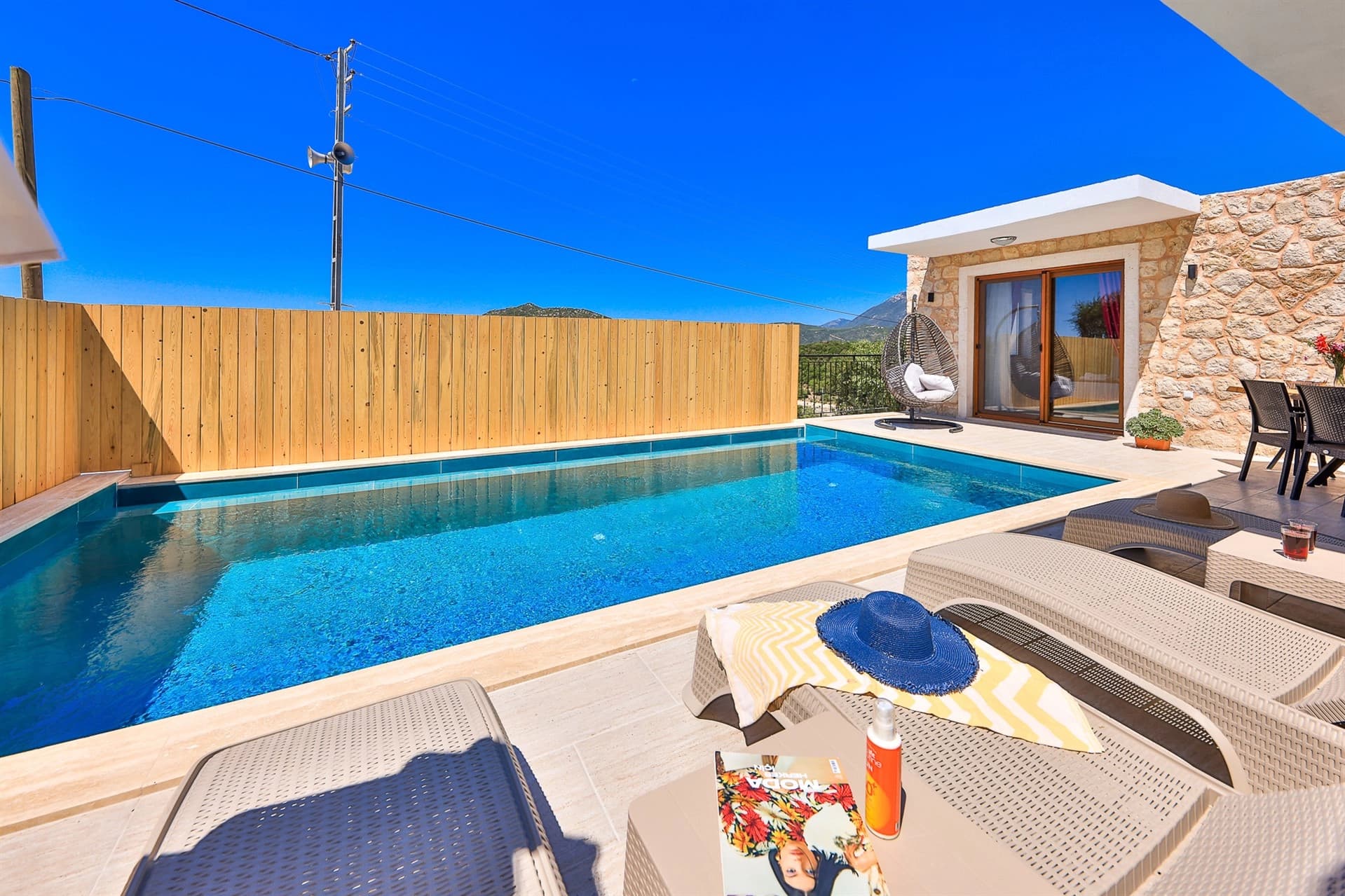 Villa Çınar Ağullu 2 Özel Havuzlu 51