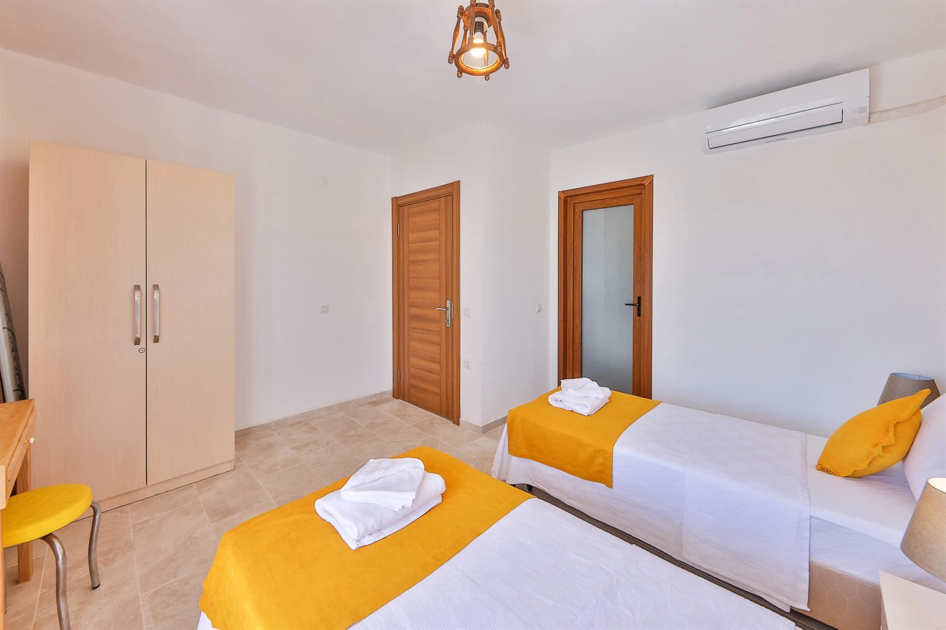 Villa Çınar Ağullu 2 Özel Havuzlu 73