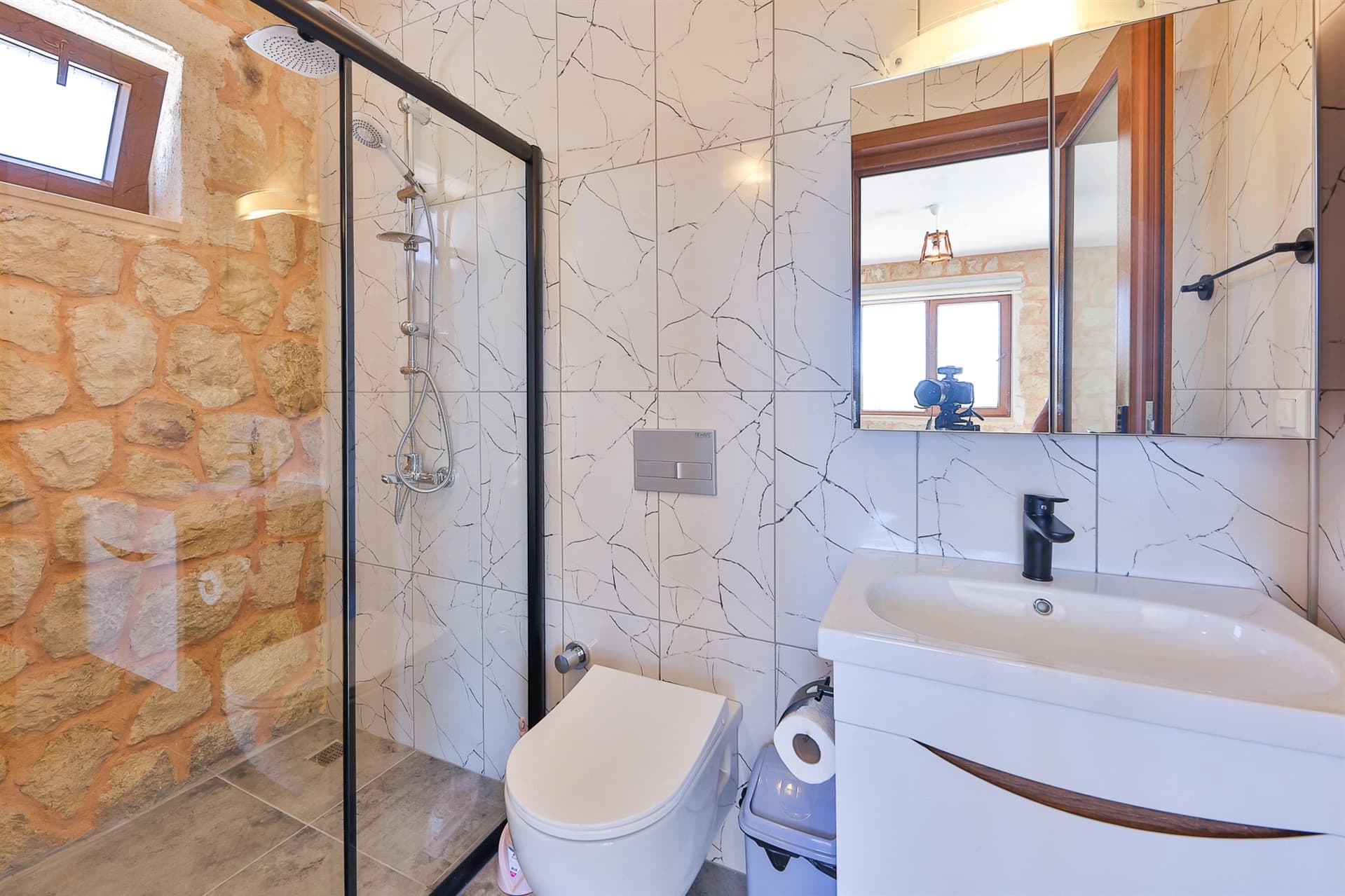 Villa Çınar Ağullu 2 Özel Havuzlu 39