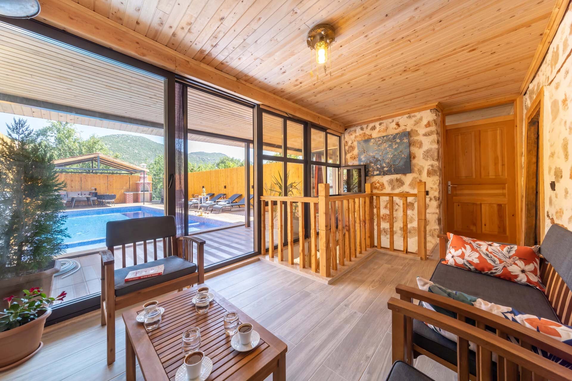 Villa Nostaji Bezirgan Korunaklı Havuz 47