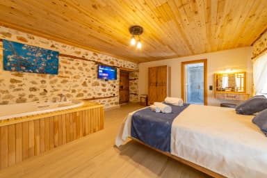 Villa Nostaji Bezirgan Korunaklı Havuz 75