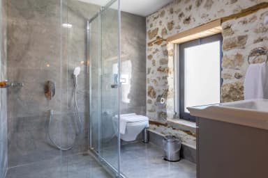 Villa Nostaji Bezirgan Korunaklı Havuz 89