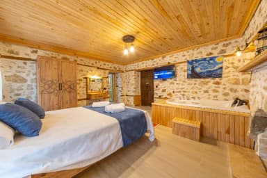 Villa Nostaji Bezirgan Korunaklı Havuz 13