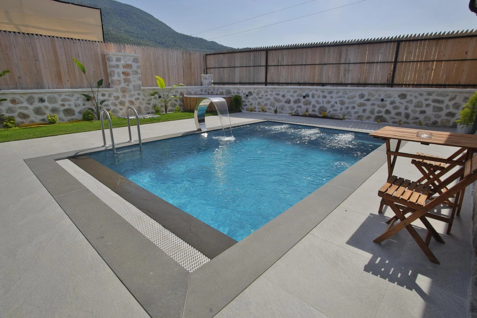 Villa Detail Korunaklı Havuz 71