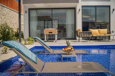 Villa Uçar 2 Korunaklı Havuz 79