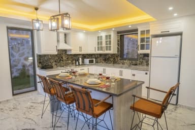 Villa Uçar 2 Korunaklı Havuz 87