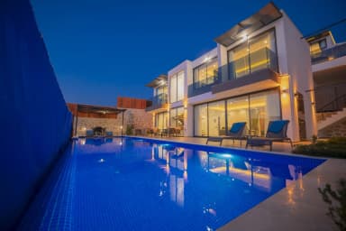 Villa Uçar 2 Korunaklı Havuz 71