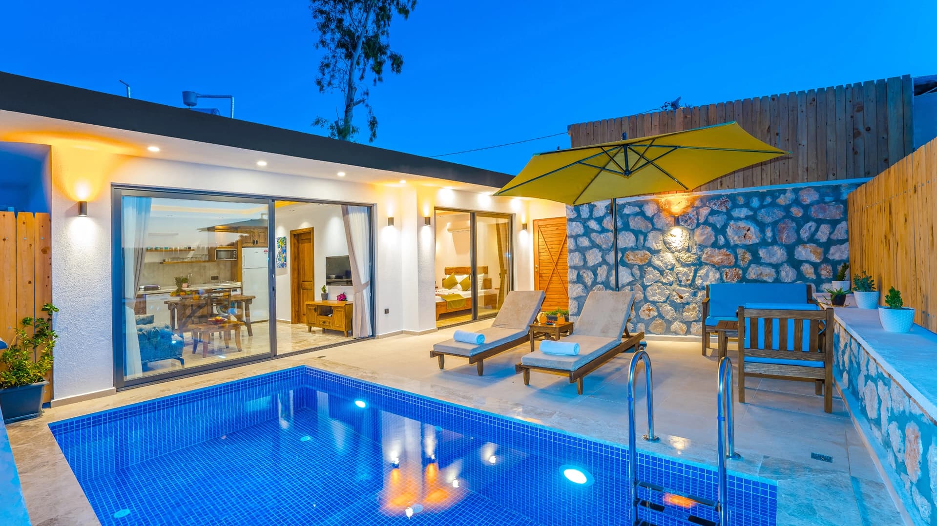 Villa Vivienda Korunaklı Havuz 25