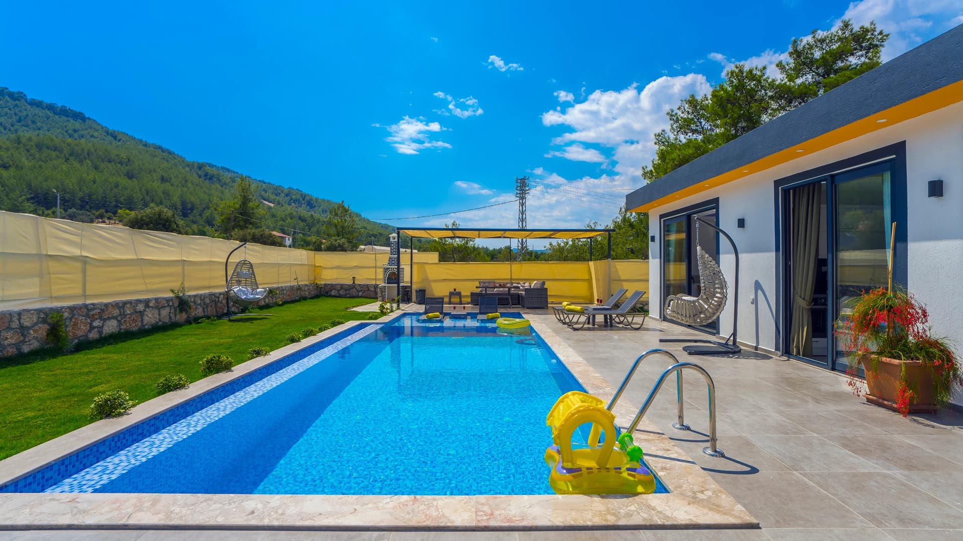 Villa Gökalan Korunaklı Havuz 44