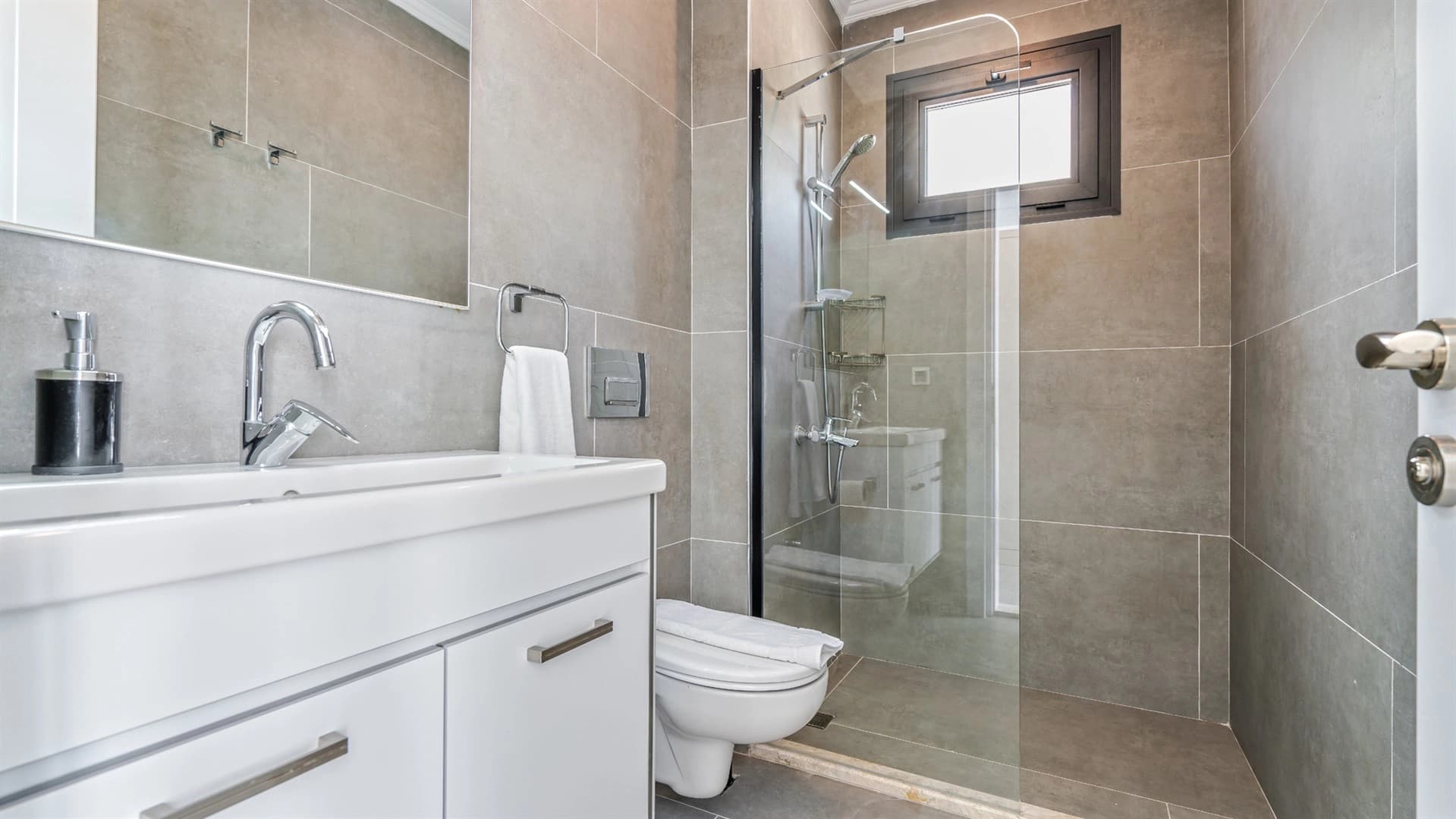 Villa Lion Çocuk Havuzu 65