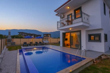 Villa Gökyüzü Özel Havuzlu 72