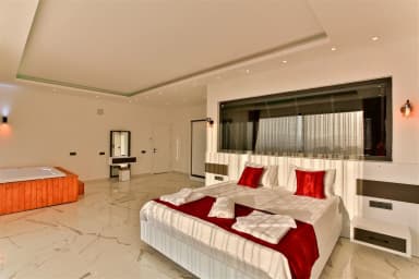 Villa Olivet Korunaklı Havuz 93