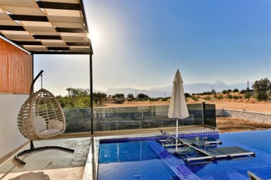 Villa Olivet Korunaklı Havuz 43