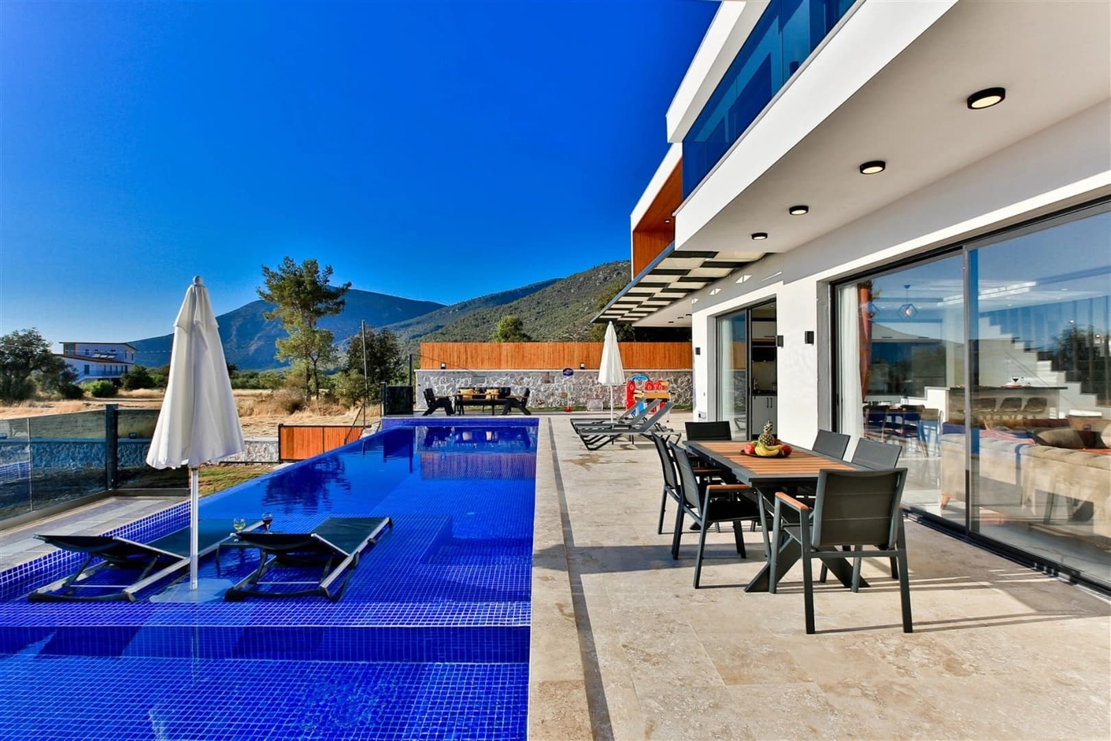 Villa Olivet Korunaklı Havuz 29