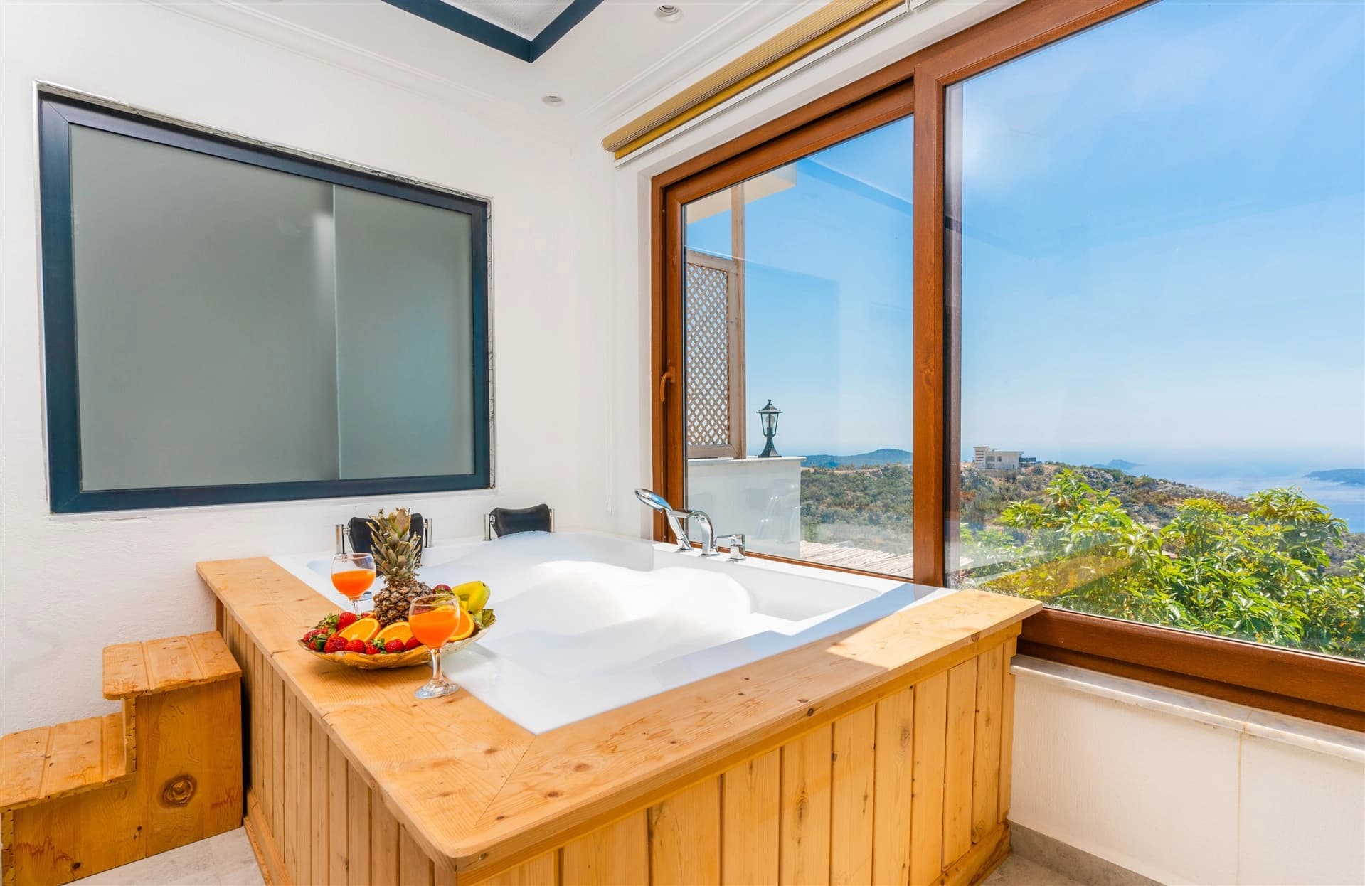 Villa Alkım Bade Korunaklı Havuz 99