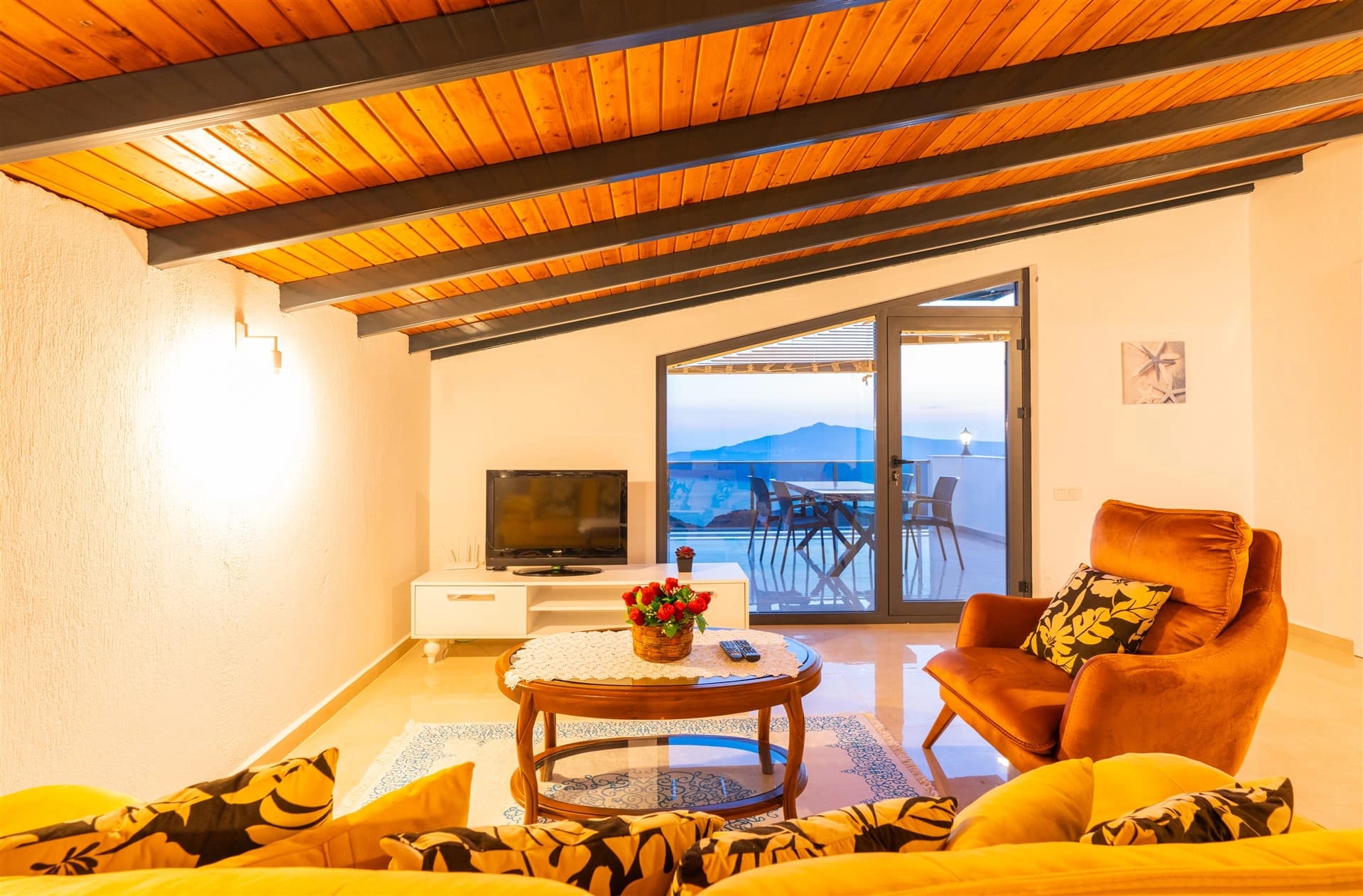 Villa Alkım Bade Korunaklı Havuz 77