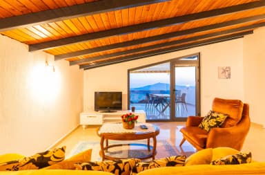 Villa Alkım Bade Korunaklı Havuz 77