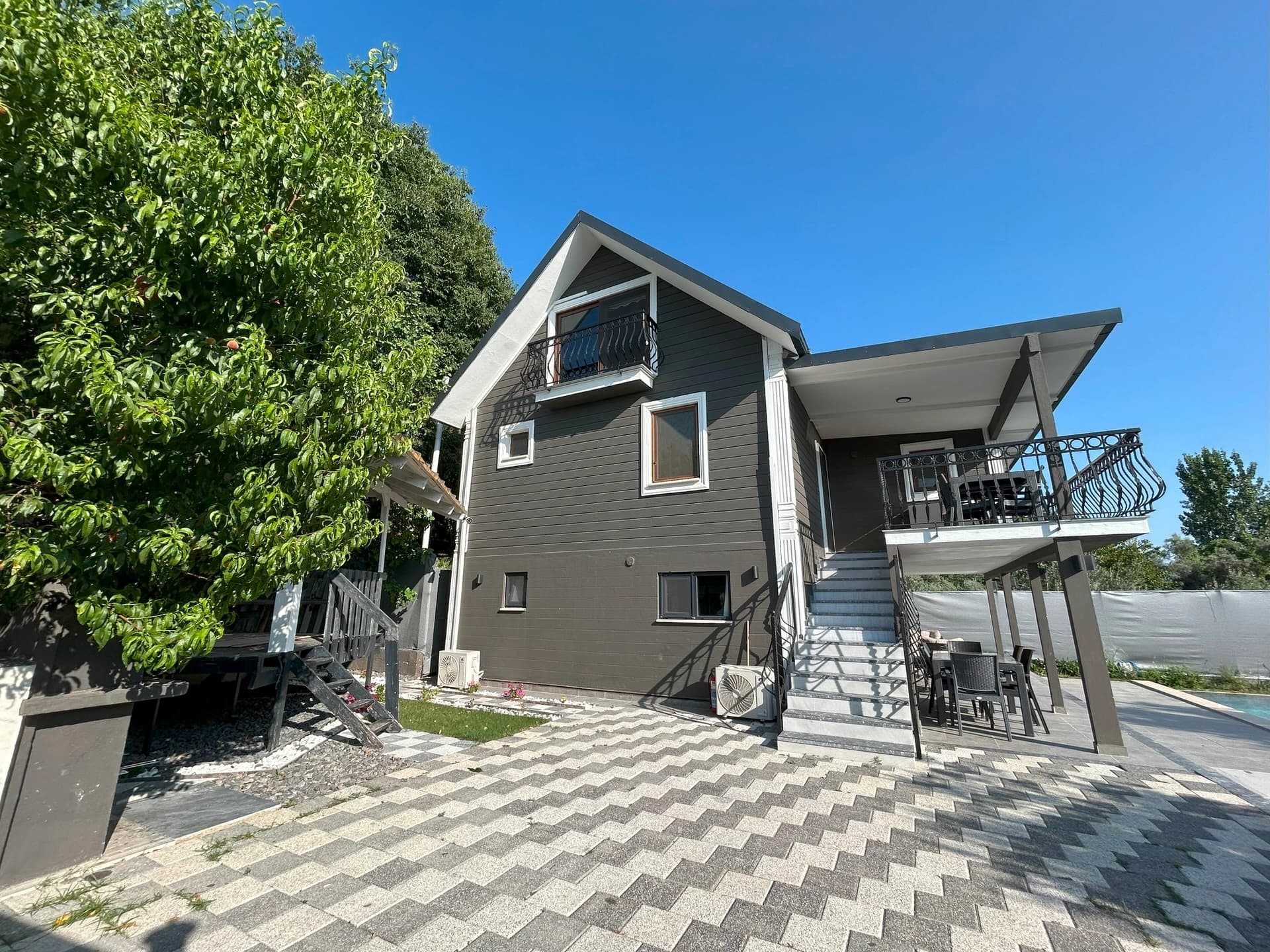 Villa Alacakaranlık Korunaklı Havuz 64