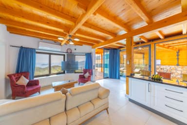 Villa Dacron Korunaklı Havuz 85