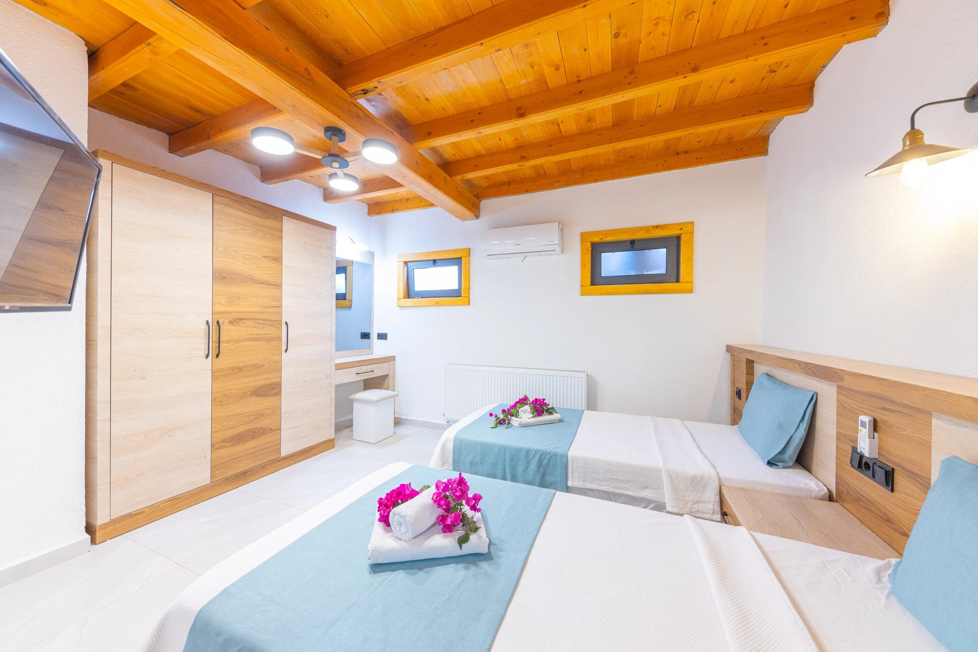 Villa Dacron Korunaklı Havuz 37