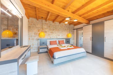 Villa Dacron Korunaklı Havuz 51