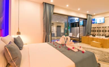 Villa Sedef Korunaklı Havuz 52