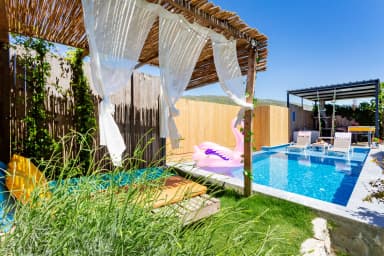 Villa Softs Korunaklı Havuz 70