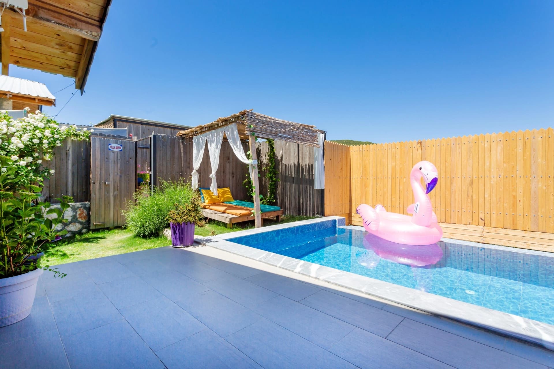 Villa Softs Korunaklı Havuz 98