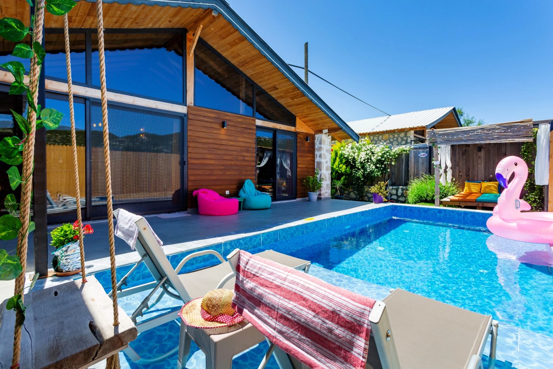 Villa Softs Korunaklı Havuz 28