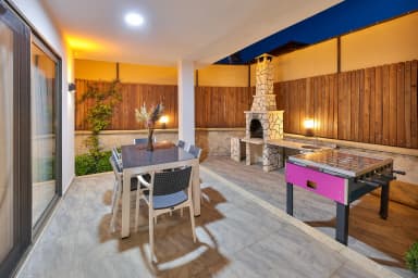 Villa Ni Ba Korunaklı Havuz 70