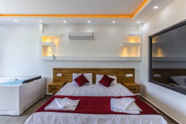 Villa Last Summer Korunaklı Havuz 80