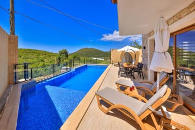 Villa Çınar Ağullu Korunaklı Havuz 49
