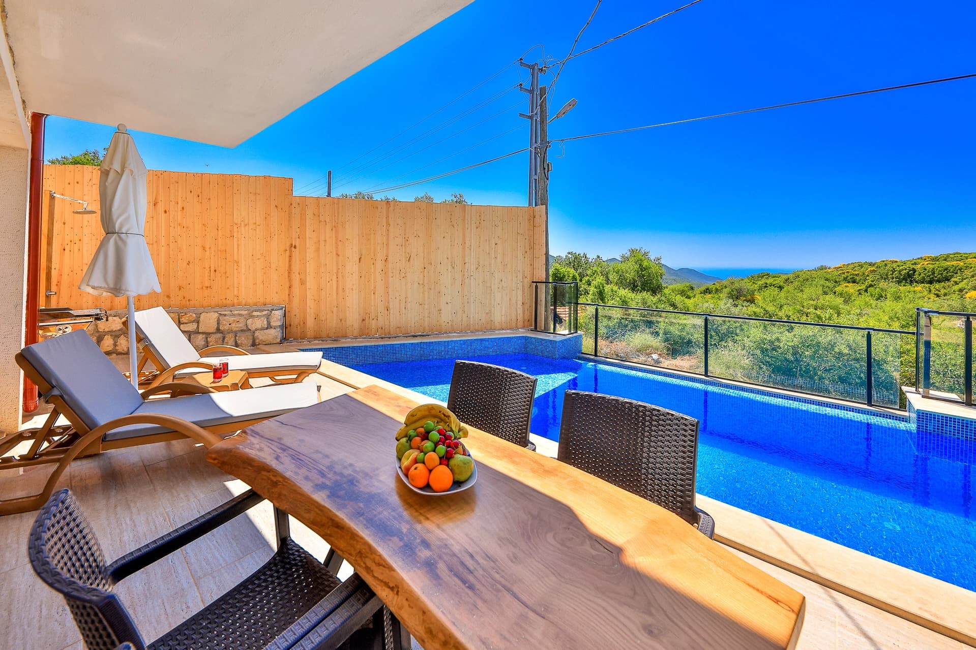 Villa Çınar Ağullu Korunaklı Havuz 77